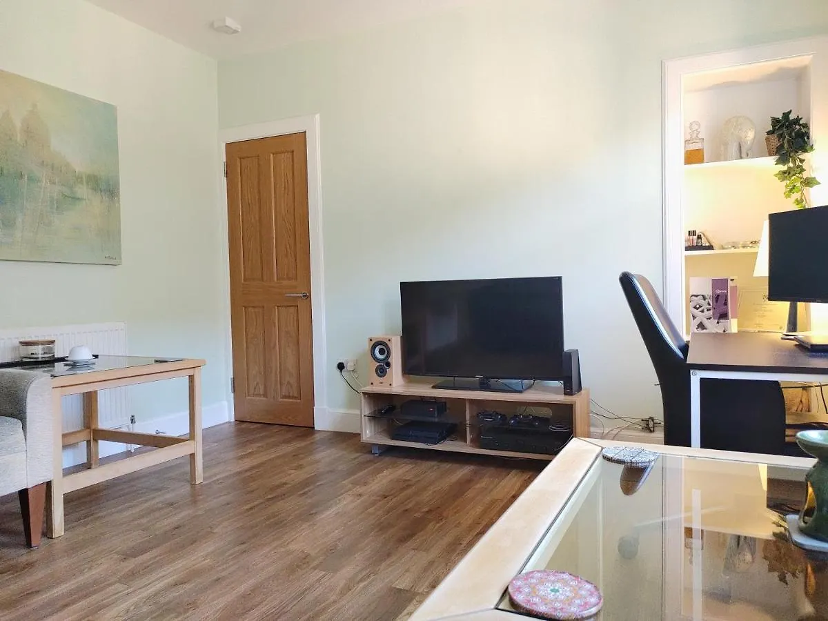 Apartment The Amazing Iona Street - 2 Bedroom Free Parking Edinburgh United Kingdom