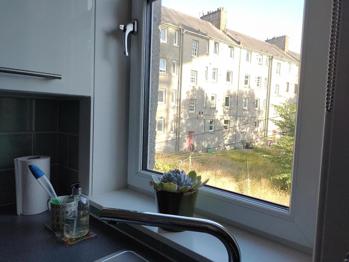 Apartment The Amazing Iona Street - 2 Bedroom Free Parking Edinburgh United Kingdom