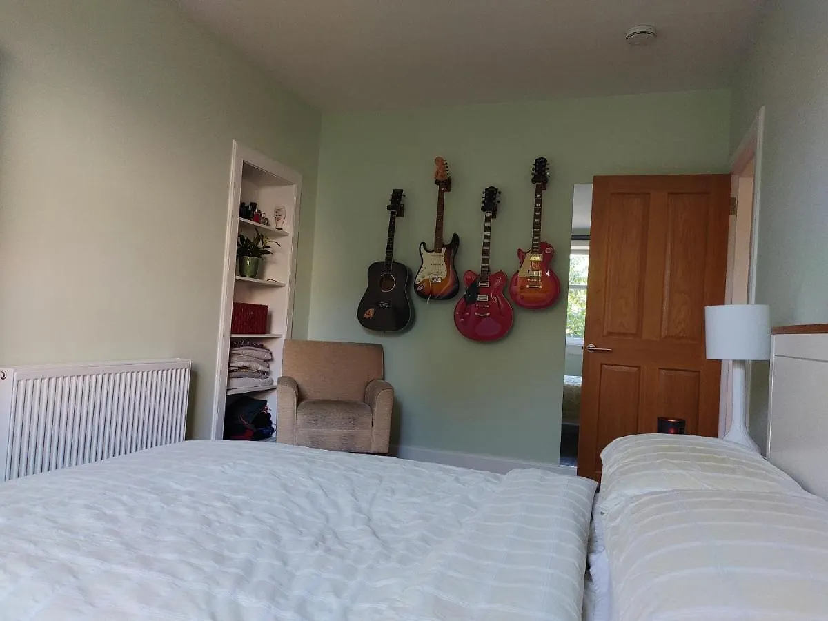 The Amazing Iona Street - 2 Bedroom Free Parking Edinburgh 0*,