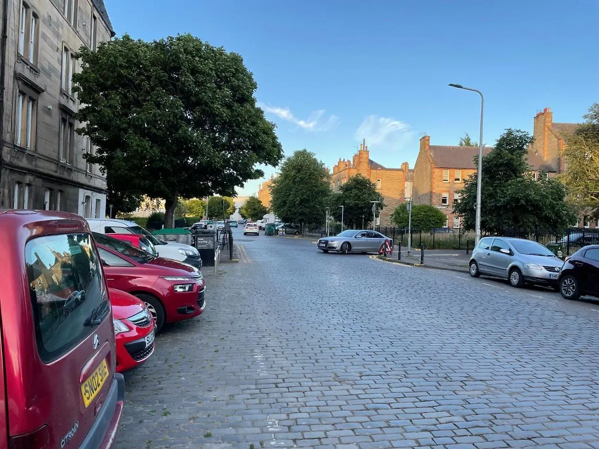 Apartment The Amazing Iona Street - 2 Bedroom Free Parking Edinburgh